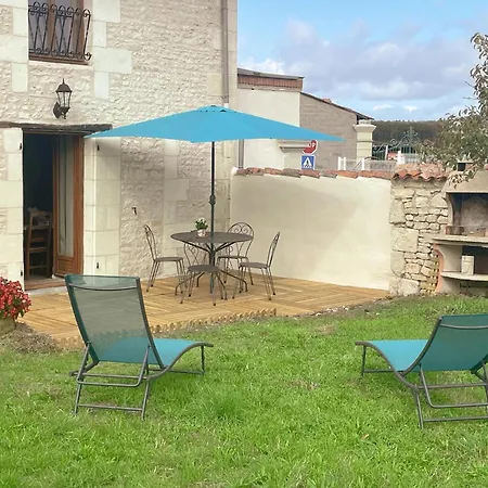 En Pierre Du Xixe Avec Jardin En Poitou - Fr-1-381-636 Дом отдыха Nueil-sous-Faye