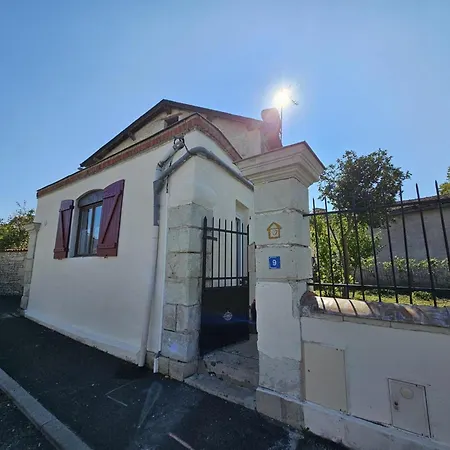 Дом отдыха En Pierre Du Xixe Avec Jardin En Poitou - Fr-1-381-636 Nueil-sous-Faye